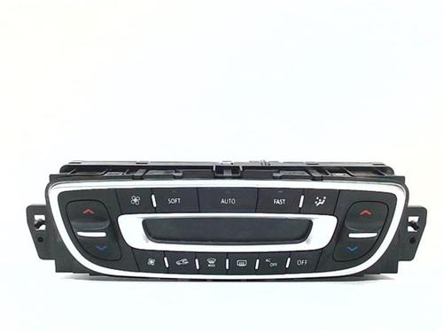 climate-control-renault-megane-iv-saloon-2016-38386503 main image