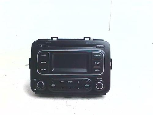 bilradio-kia-carens-iv-2013-38385974 main image