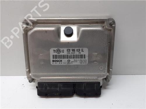 control-unit-vw-passat-b5-3b2-1996-1997-1998-1999-2000-2001-38356573 main image