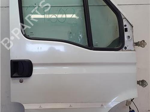 Used Right front door Right front door 38379865 38379865