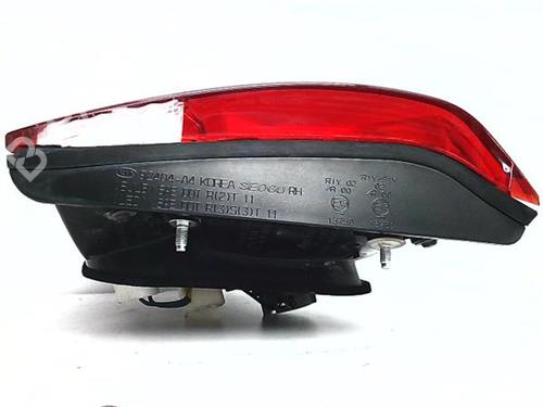 Right tailgate light KIA CARENS IV 1.7 CRDi | BP38389901C80 - Image 6