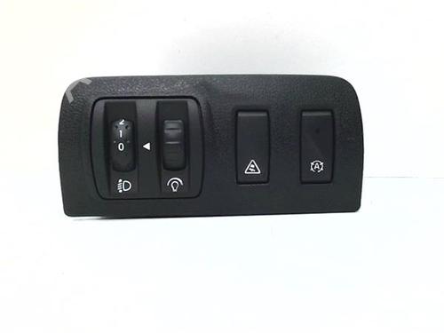 Kombi Kontakt / Stilkkontakt Kombi Kontakt / Stilkkontakt 38711154 38711154