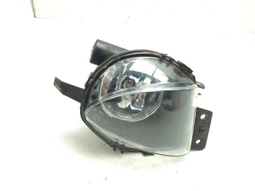 Farol Nevoeiro frente direito Farol Nevoeiro frente direito 38779159 38779159