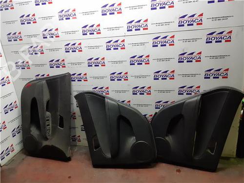 seats-set-renault-megane-iv-saloon-2016-38354637 main image