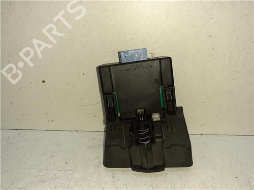 Switch RENAULT VEL SATIS (BJ0_) 2.2 dCi (BJ0E, BJ0F) | BP38361942I30 - Image 4