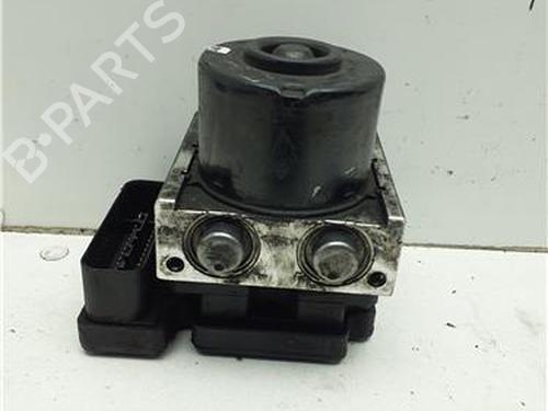 Used ABS pump ABS pump TOYOTA YARIS (_P9_) 1.4 D-4D (NLP90_, NLP90R) (90 hp) 38363076 38363076