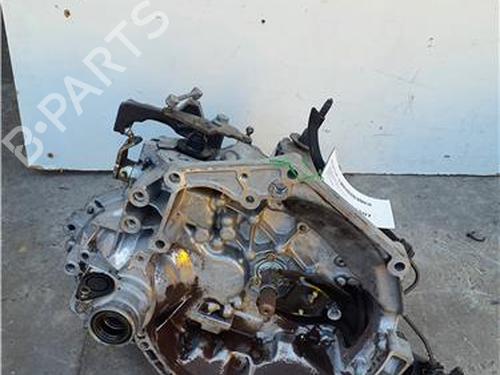 Getriebe für Getriebe CITROËN C4 I (LC_) 1.4 16V (88 hp) 39434689 39434689
