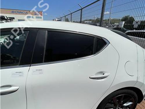 left-rear-door-mazda-3-saloon-bp_-2018-38361983 main image