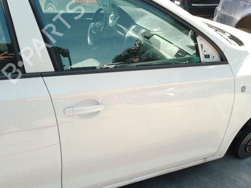 right-front-door-seat-toledo-iv-kg3-2012-2013-2014-2015-2016-2017-2018-2019-38332912 main image