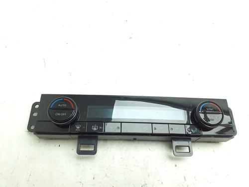 Used Climate control Climate control NISSAN QASHQAI III (J12) 1.3 DIG-T (140 hp) 39945489 39945489