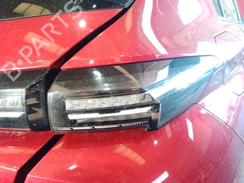Used Right taillight Right taillight 38400394 38400394