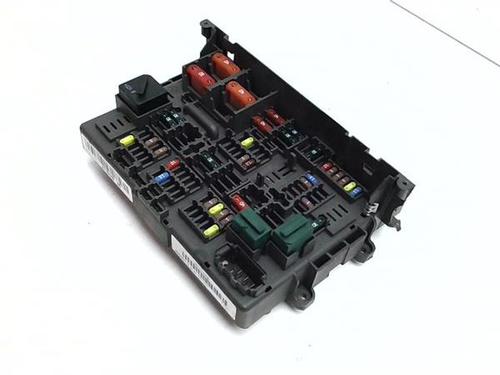Used Fuse box Fuse box 38374240 38374240