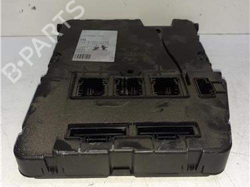 Fuse box RENAULT MEGANE II Saloon (LM0/1_) 1.5 dCi (LM1E) | BP38359556E1 - Image 2