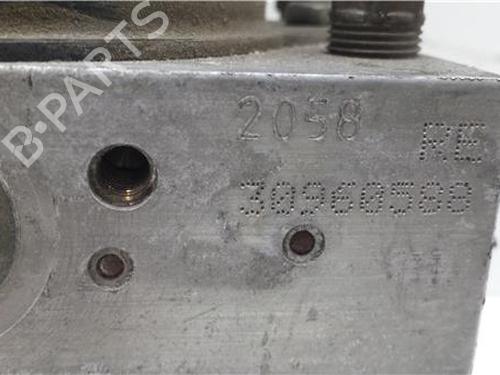 ABS pump CITROËN C5 I (DC_) 2.0 16V (DCRFNC, DCRFNF) | BP39955721M43 - Image 4
