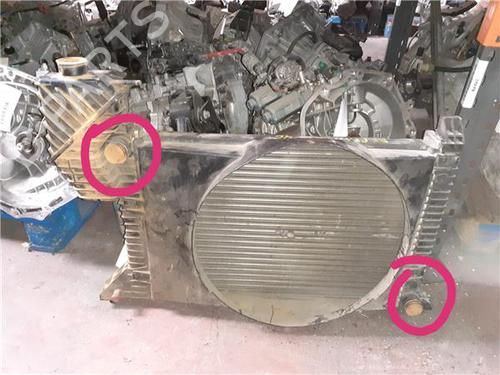 Used Water radiator Water radiator 38350983 38350983