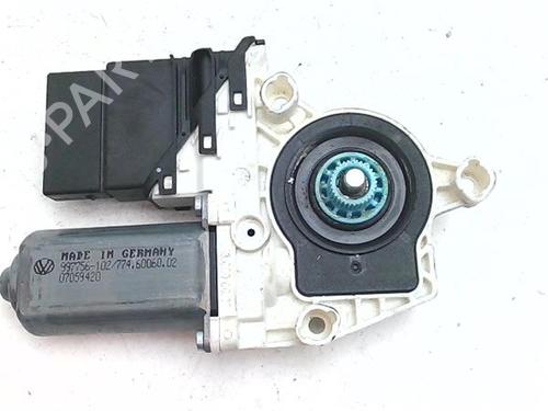 Used Right rear window motor Right rear window motor 38388829 38388829
