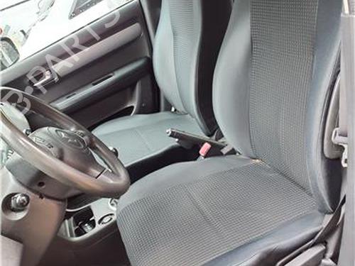 seats-set-suzuki-swift-iii-mz-ez-2005-38395345 main image