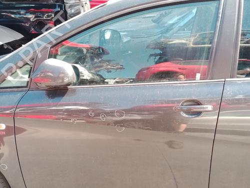 Used Left front door Left front door 38992361 38992361