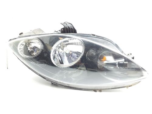 right-headlight-seat-altea-5p1-2004-2005-2006-2007-2008-2009-2010-2011-2012-2013-2014-2015-38335106 main image