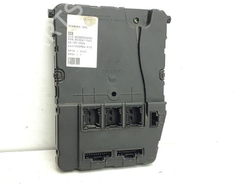 Used Electronic module Electronic module RENAULT MEGANE II (BM0/1_, CM0/1_) 1.6 16V (BM0C, CM0C) (113 hp) 39987639 39987639