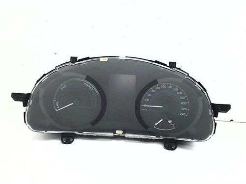 instrument-cluster-toyota-auris-estate-_e18_-2013-2014-2015-2016-2017-2018-38393351 main image