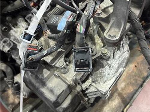 Used Gearbox Gearbox PEUGEOT 407 (6D_) 2.0 HDi 135 (6DRHRH, 6DRHRE, 6DRHRG, 6DRHRJ) (136 hp) 40462077 40462077