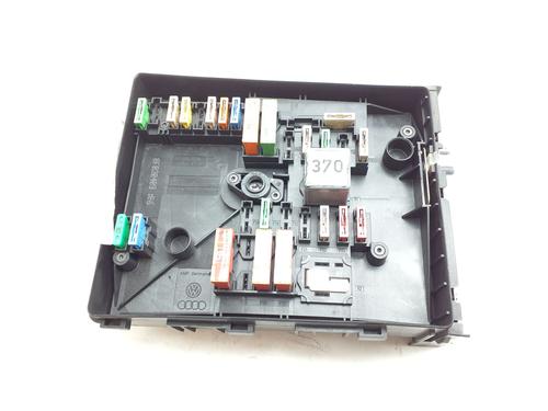 Used Fuse box Fuse box 39094082 39094082