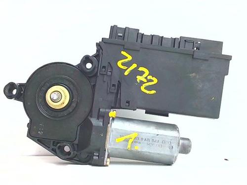 Right front window motor AUDI A4 B6 (8E2) 2.0 FSI | BP38391329E20 - Image 3