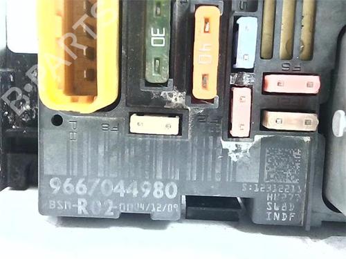 Fuse box CITROËN C5 II Break (RE_) 2.0 HDi (RERHRH) | BP40150119E1 - Image 3