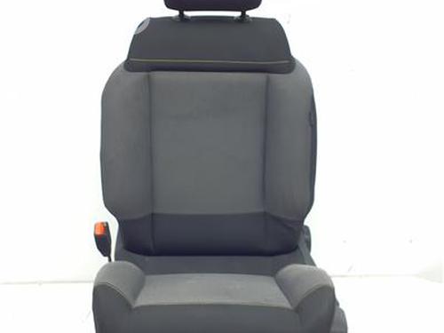 left-front-seat-citroen-c3-iii-sx-2016-39435052 main image