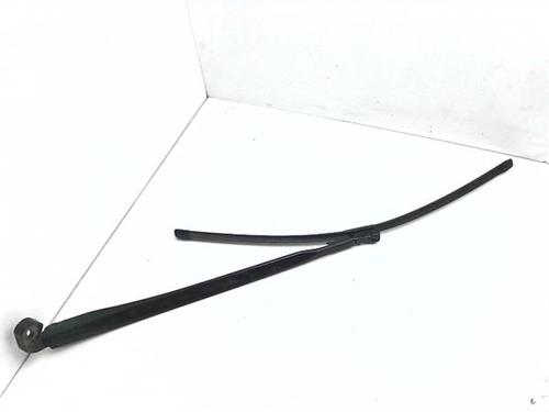 front-windshield-wiper-arm-seat-leon-1p1-2005-2006-2007-2008-2009-2010-2011-2012-2013-38379689 main image