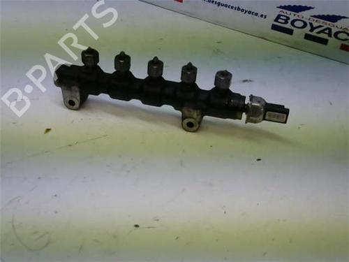 Used Injection rail Injection rail 38405060 38405060