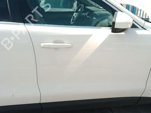 right-front-door-jaguar-f-pace-x761-2015-38333144 main image