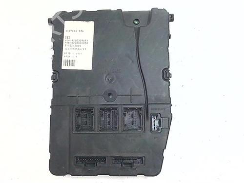 Used Fuse box Fuse box 38379563 38379563