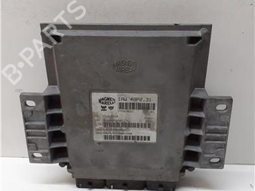 Used Control unit Control unit CITROËN C5 I (DC_) 2.0 16V (DCRFNC, DCRFNF) (136 hp) 40087286 40087286