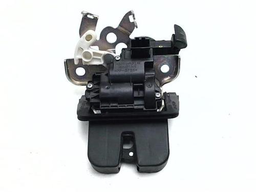 tailgate-lock-seat-leon-st-5f8-2012-2013-2014-2015-2016-2017-2018-2019-2020-38376128 main image