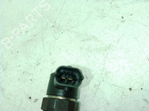 Injector SAAB 9-3 (YS3F, E79, D79, D75) 1.9 TiD | BP38333044M100 - Image 4