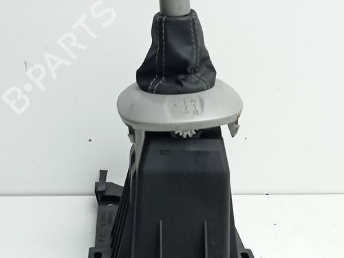 Used Gear lever Gear lever SMART FORFOUR (454) 1.3 (454.031) (95 hp) 40158200 40158200