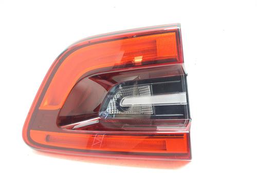 left-tailgate-light-renault-kadjar-ha_-hl_-2015-39203949 main image