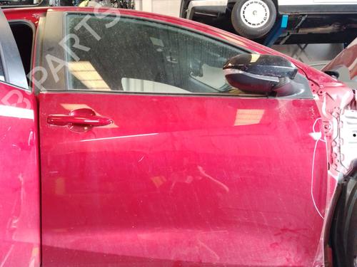 right-front-door-toyota-yaris-_p21_-_pa1_-_ph1_-2020-38334282 main image