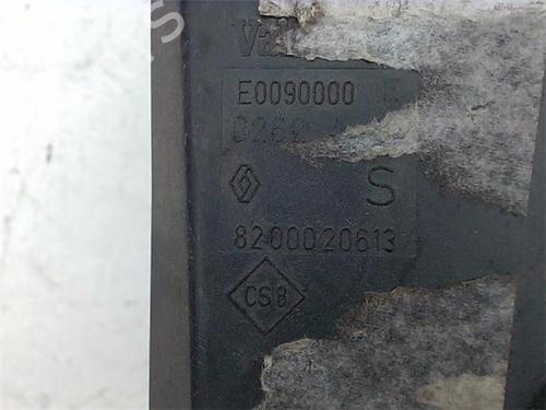 Used Fuse box Fuse box 38406876 38406876