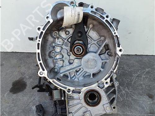 gearbox-kia-ceed-cd-2018-38353310 main image