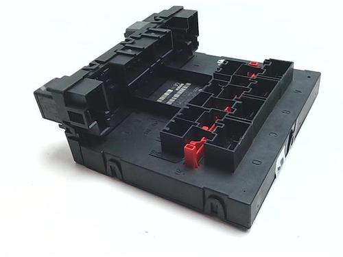 Fuse box VW PASSAT B6 (3C2) 1.6 TDI | BP38352325E1 - Image 2