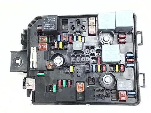 Used Fuse box Fuse box 38397090 38397090