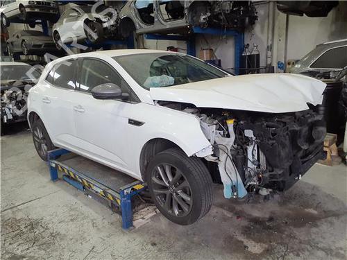 left-curtain-airbag-renault-megane-iv-hatchback-b9amn_-2015-38398619 main image