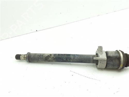 Right front driveshaft BMW 1 (F40) 118 d | BP38392657M39 - Image 2