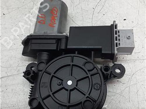 Used Right front window motor Right front window motor 38366672 38366672