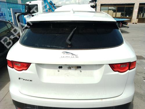 tailgate-jaguar-f-pace-x761-2015-38333153 main image