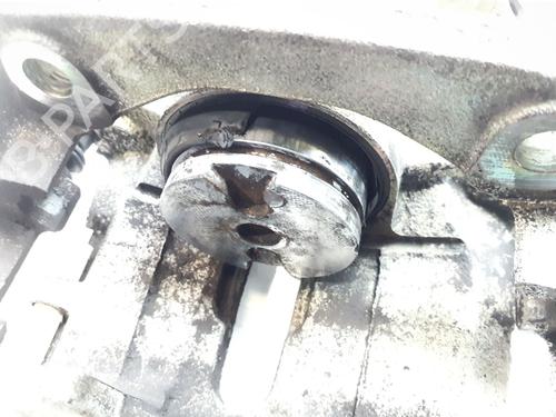 Right front brake caliper CITROËN C5 I (DC_) 2.0 HDi (DCRHZB, DCRHZE) | BP38334381M104  - Image 8