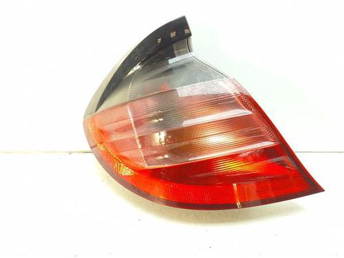 Used Left taillight Left taillight MERCEDES-BENZ C-CLASS Coupe (CL203) C 220 CDI (203.706) (143 hp) 39714573 39714573